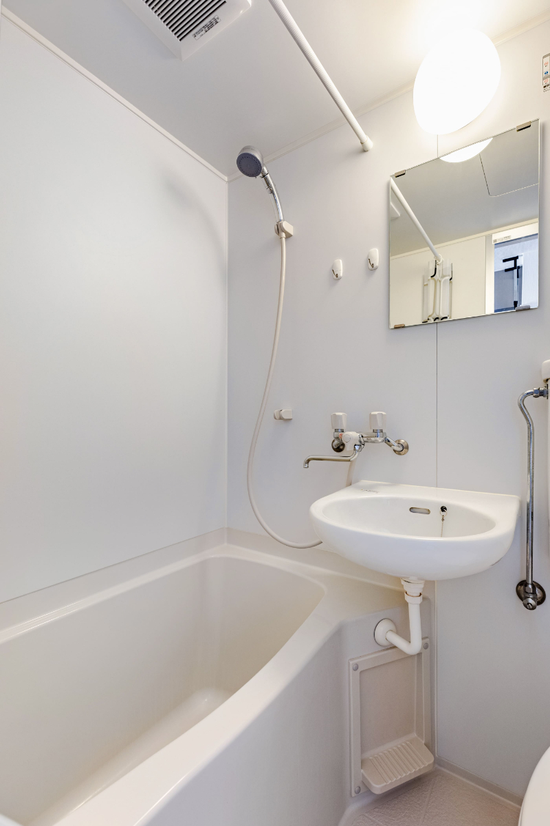 フルバスルーム 03